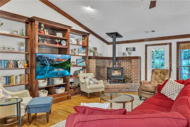 Building Photo - 3129 Rockaway Rd