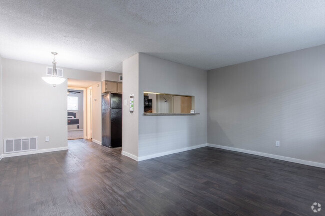 1 BR, 1 BA - B - 685 SF - Regatta