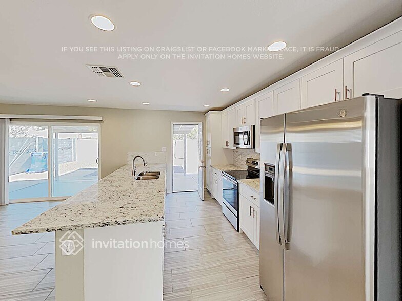 Building Photo - 508 E Pebble Beach Dr
