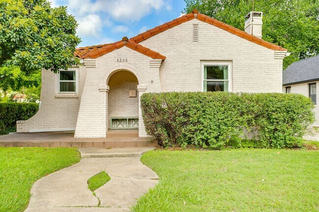 Building Photo - 3256 Greene Ave