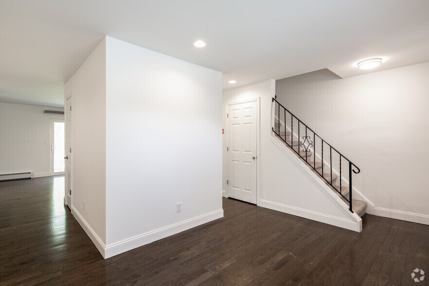 Cornwall Park Townhouses 17 Brewster Rd Cornwall NY 12518 Apartment