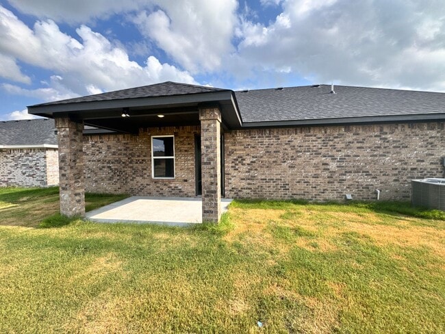 Building Photo - Brand-New 3 Bed, 2 Bath Home on Sweet Pea Lane, Madill, OK
