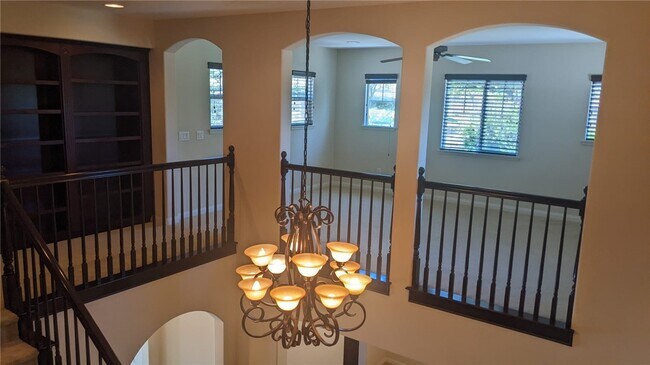 Building Photo - 33001 Sage Ct