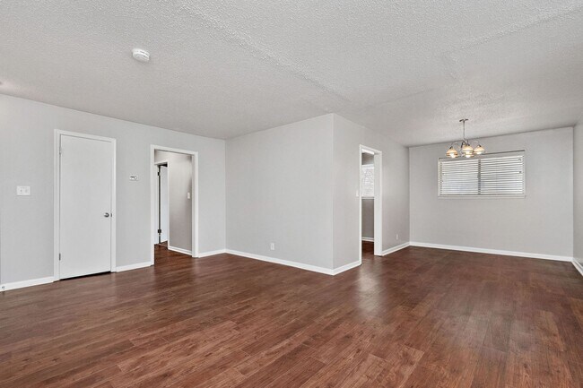 Floorplan - PLAZA SQUARE