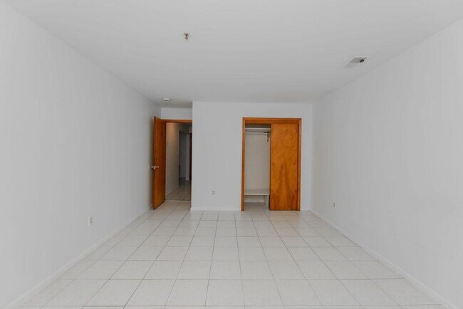 Building Photo - 235 75th St