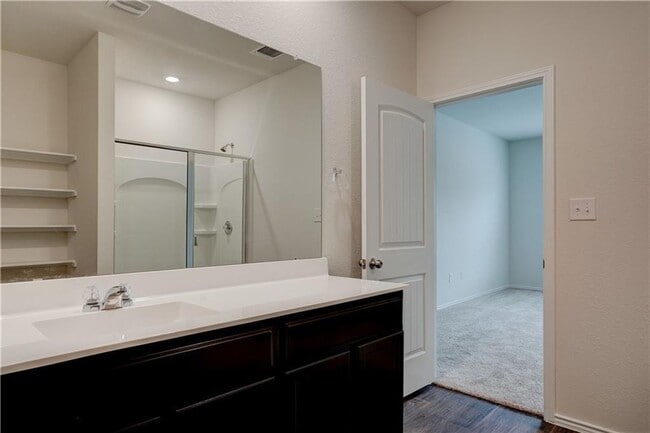 Building Photo - 14500 Fitzgibbon Dr