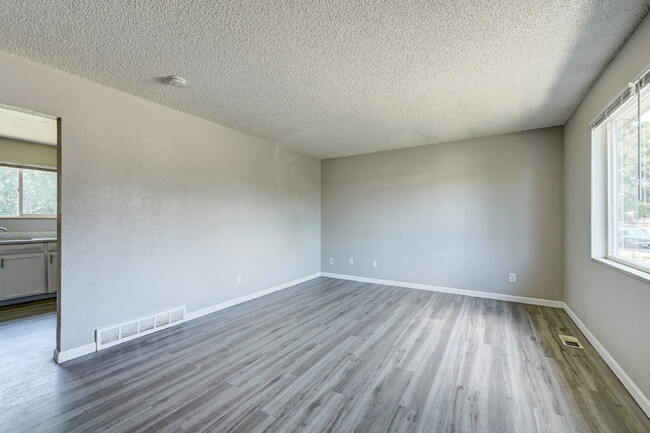 Building Photo - Welcome Home!