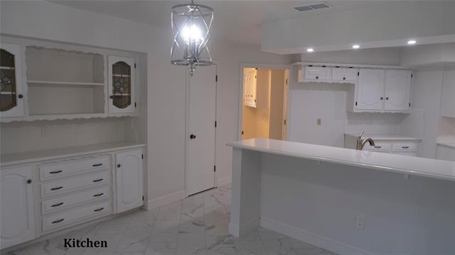Building Photo - 2300 Monticello Cir