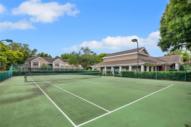 Building Photo - 8301 Elm Park Dr