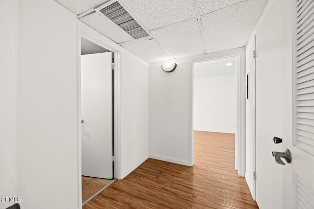 Building Photo - 1339 N Columbus Ave