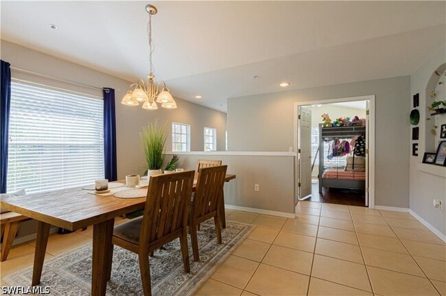 Building Photo - 1420 Tiffany Ln