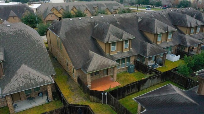 Building Photo - 24119 Tapa Springs Ln