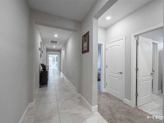 Building Photo - 6093 Ditch Rider Rd