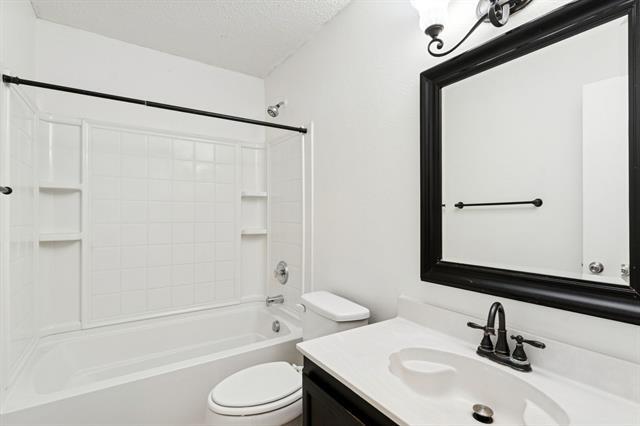 Building Photo - 6113 Countess Ln