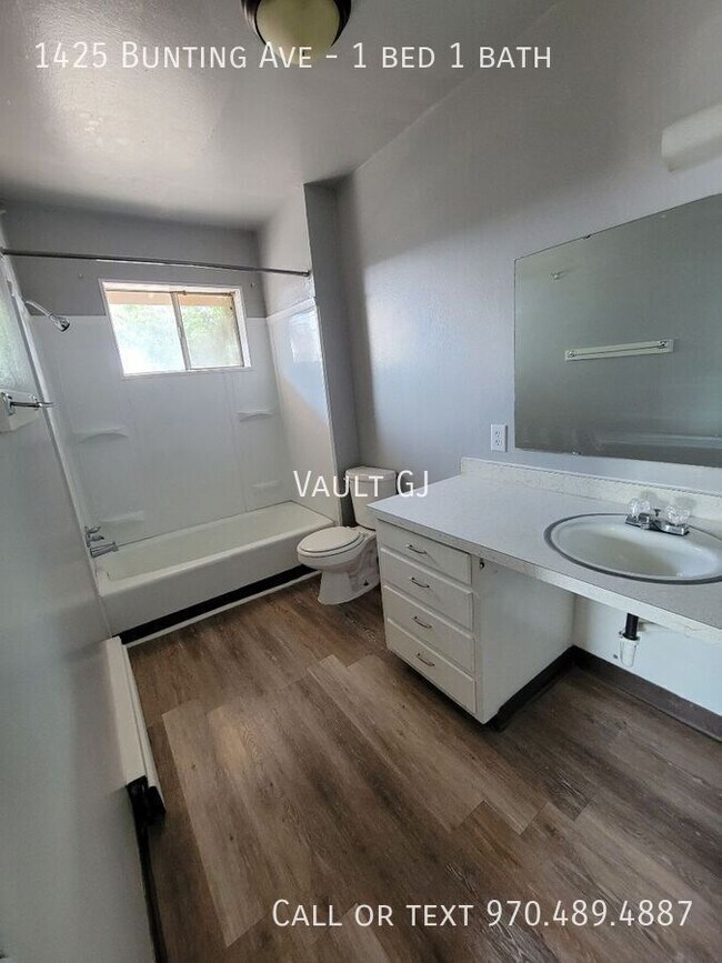 Building Photo - 1425 Bunting Ave