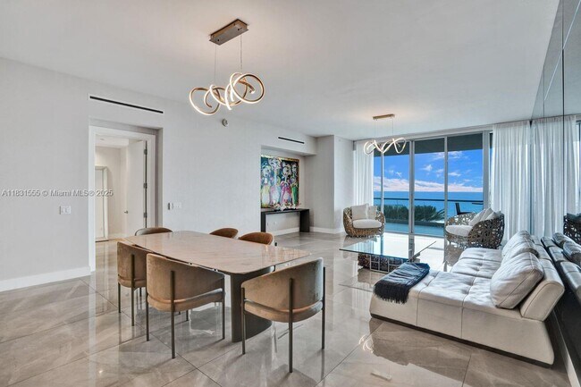 Building Photo - 18501 Collins Ave