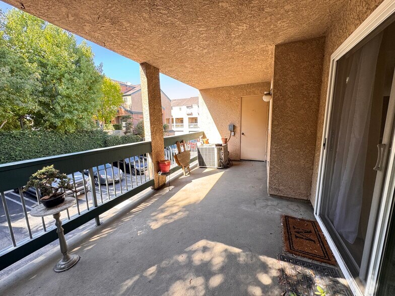 2nd floor patio - 22123 Figueroa St