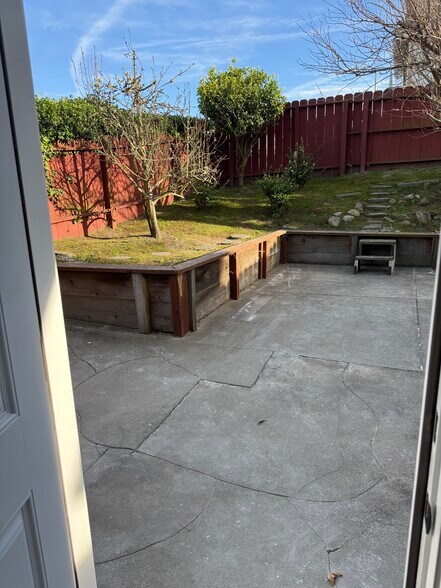 Building Photo - 3 San Miguel Ave