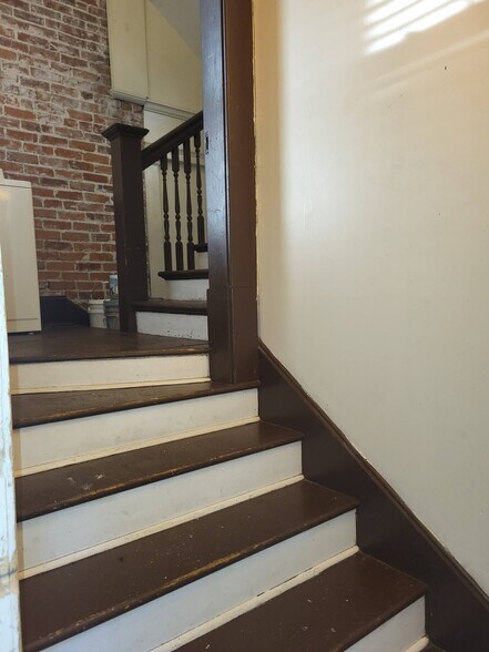 Building Photo - 37 S McLean Blvd