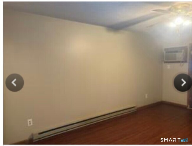 Building Photo - 329 Scott Rd