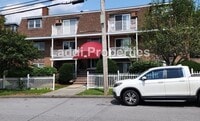 Building Photo - 1 bedroom in Lawrence MA 01843