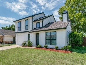 Building Photo - 7107 Curry Dr