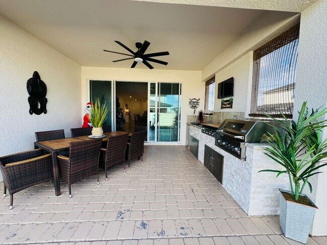 Building Photo - 4913 Rain Shadow Dr