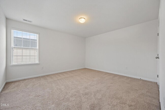 Building Photo - 239 Battery Way