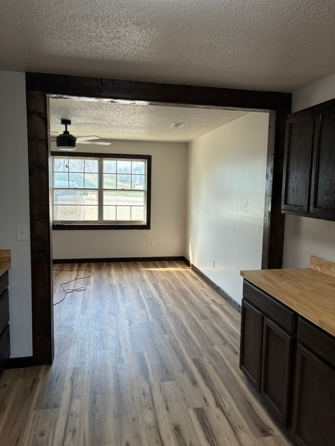 Building Photo - 431 SE 150 Rd