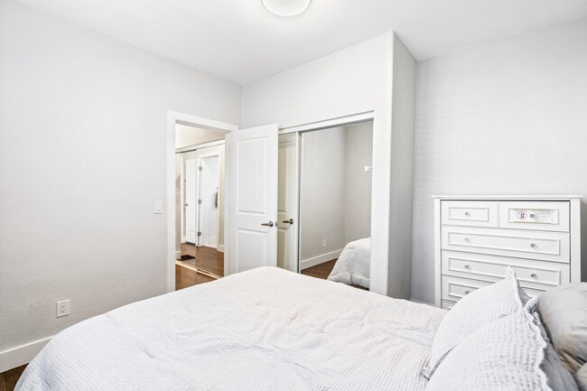 Building Photo - 4411 Logan St