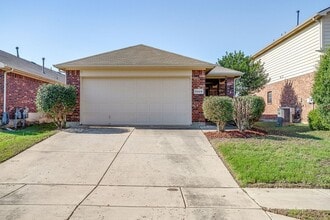 Building Photo - Amazing Rental Home- 3 Bed, 2 Bath Home in...