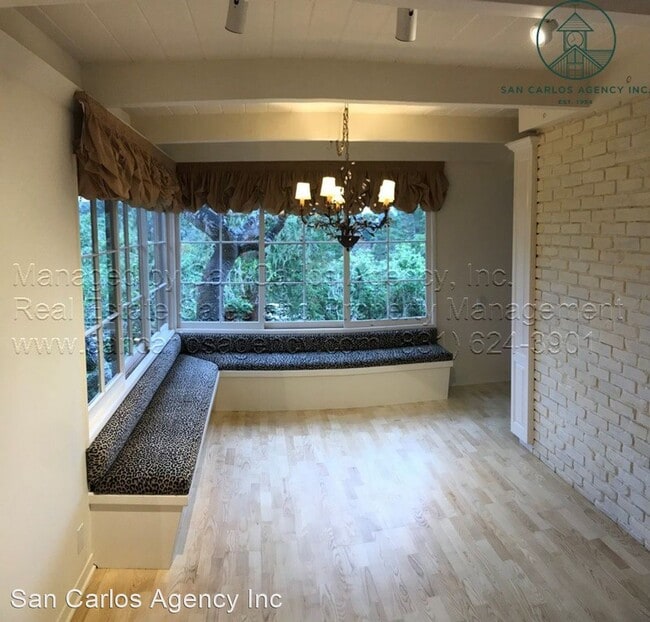Building Photo - 4 br, 4 bath House - 25225 Ward Place