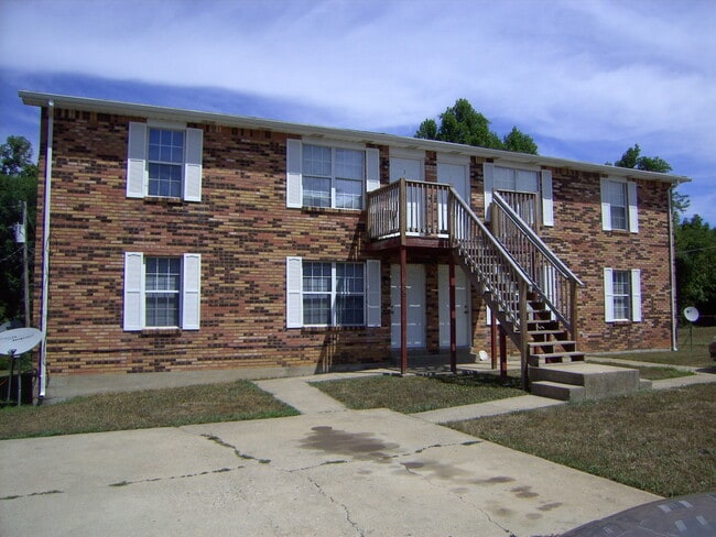Primary Photo - 409 Shelby Ave