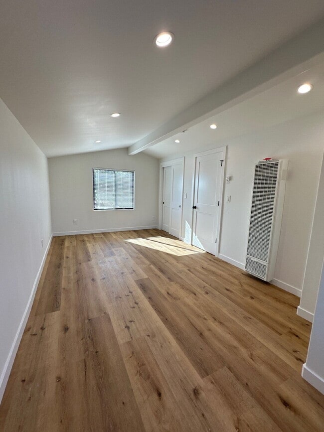 Building Photo - Blocks From the Beach! | Fully Renovated + Huge Yard