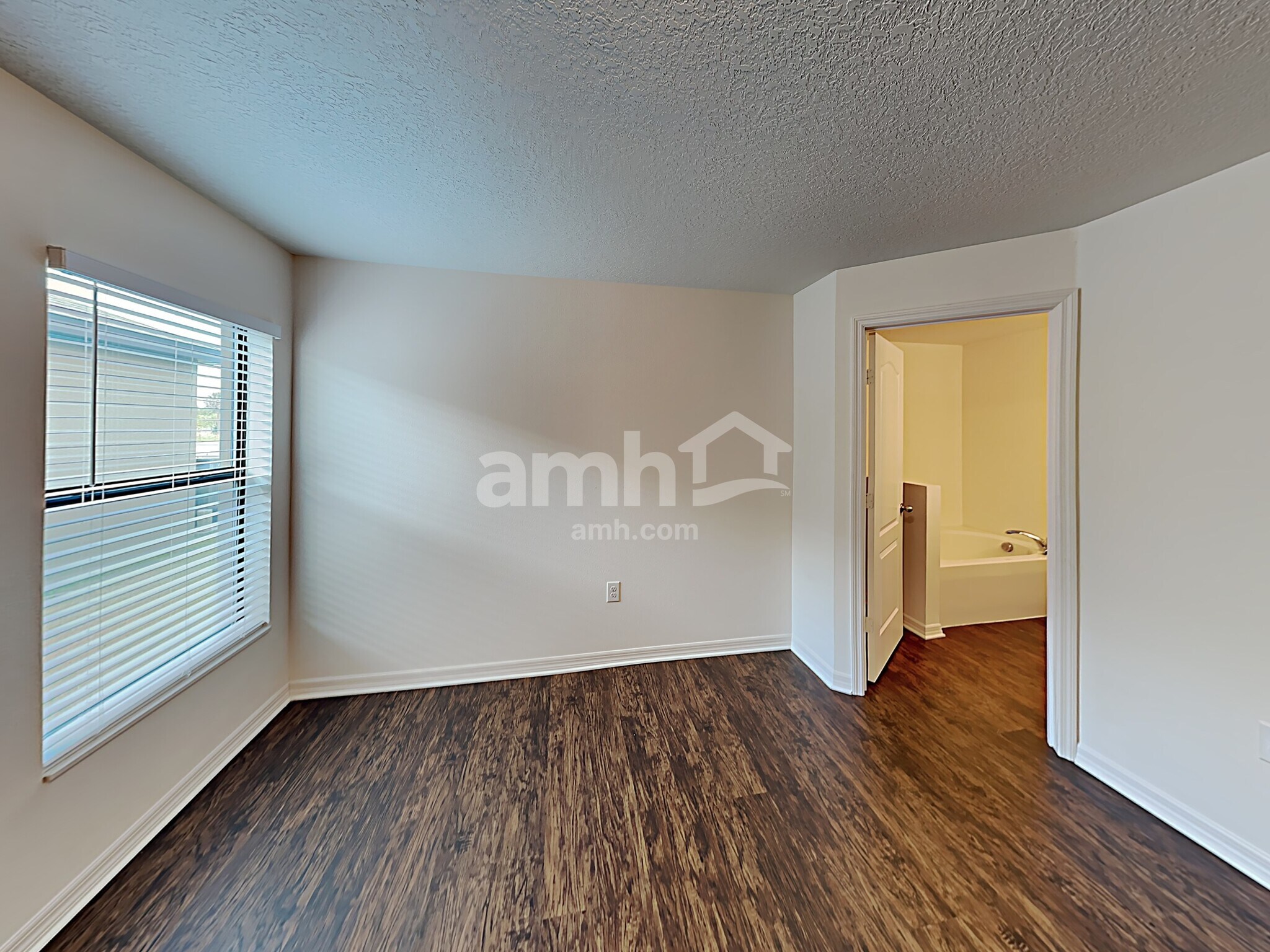 Building Photo - 816 Chatham Walk Dr