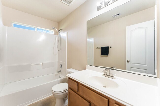 Building Photo - 10406 Harbor Canyon Dr