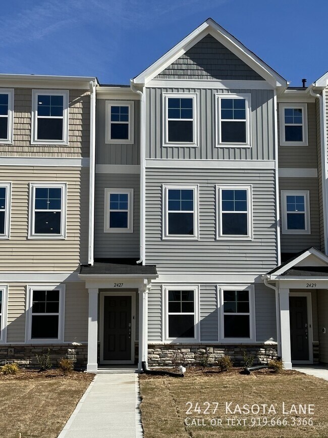 Building Photo - 2427 Kasota Ln