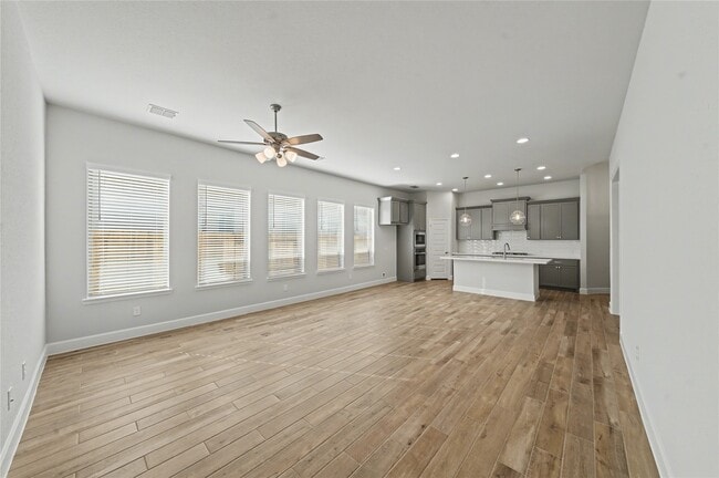 Building Photo - 2919 Orange Leaf Dr