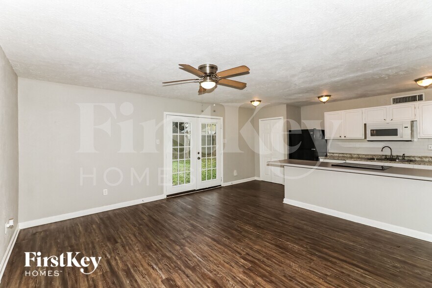 Building Photo - 6914 Pickett Dr