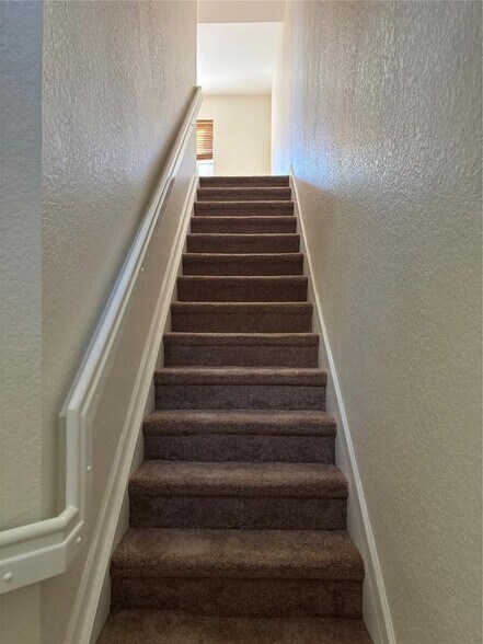 Building Photo - 4632 Danson Way