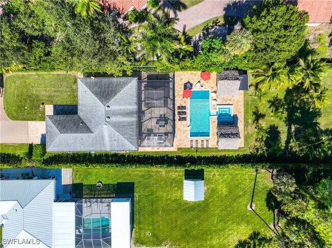 Building Photo - 1890 Oakes Blvd