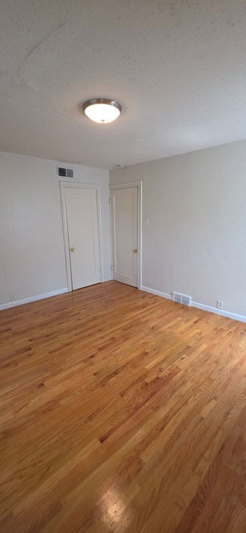 Building Photo - 1306 Mt Olive Ave