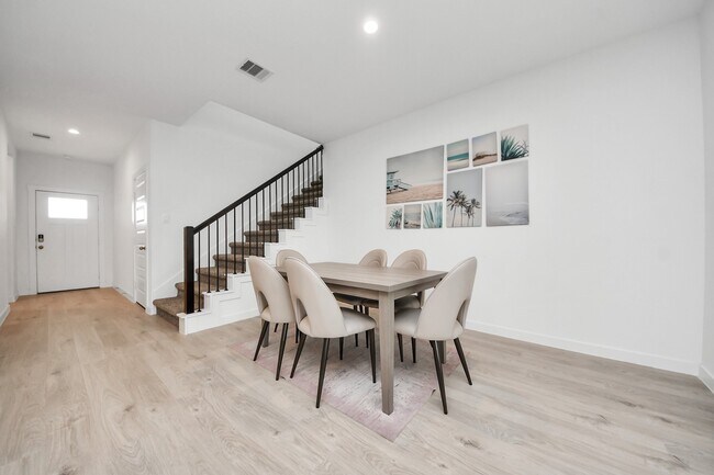 Building Photo - 31815 Kellan Grv Ct