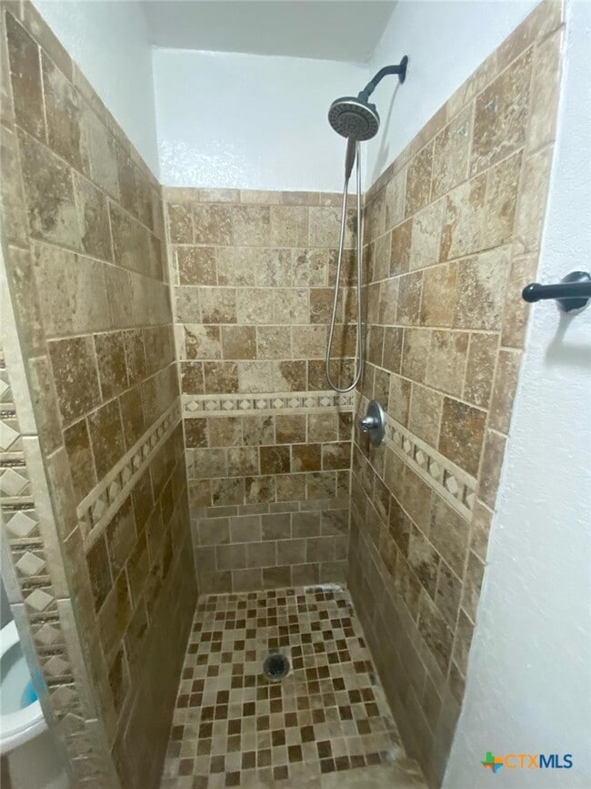 Building Photo - 4801 Renick Ranch Rd