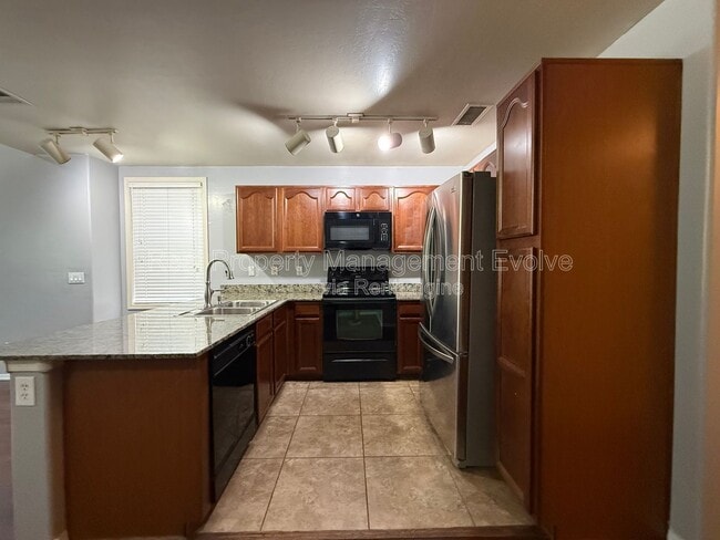 Building Photo - 4274 E Jasper Dr