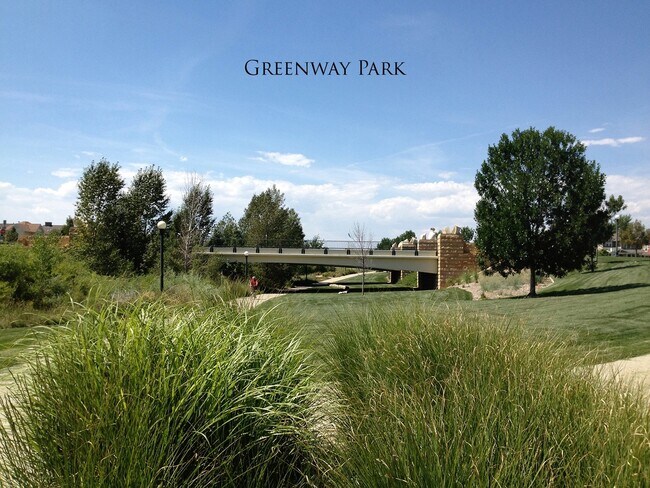 Building Photo - Central Park Town Home for Rent!