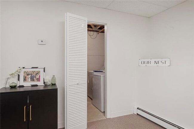 Building Photo - 40 Paolino St