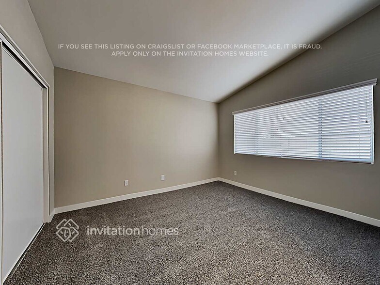 Building Photo - 616 Thornewood Pl