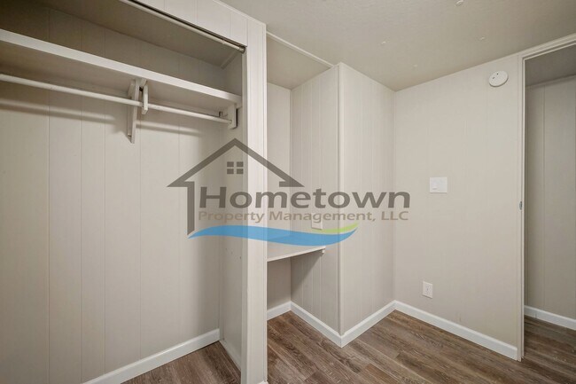 Building Photo - Very Nice 2 Bed 1 Bath Single Wide Mobile in Downtown Hayden!