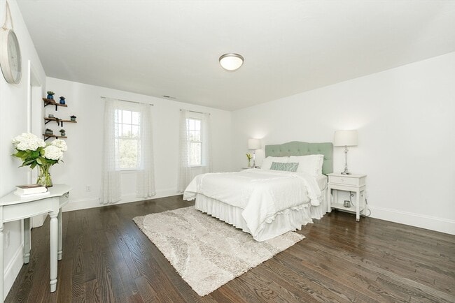 Building Photo - 18 Cleary Cir